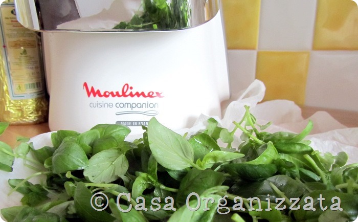 Pesto alla genovese in 5 minuti e in quantità industriale con #CuisineCompanion