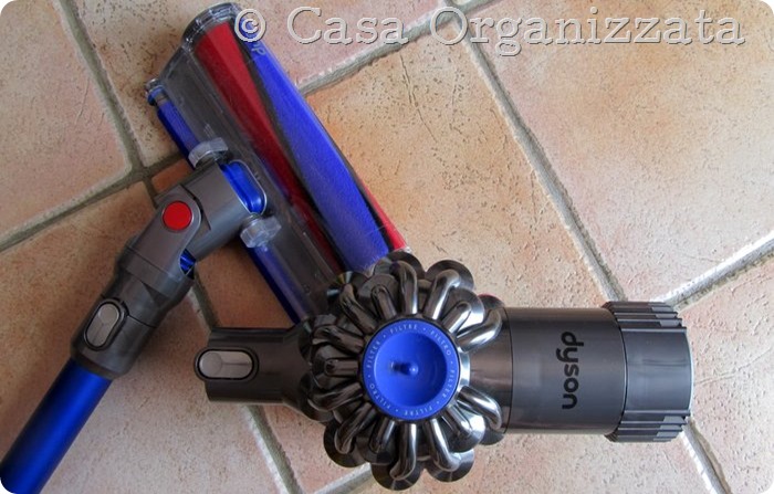 Il top delle scope aspirapolvere senza filo: ho provato Dyson V6 Fluffy