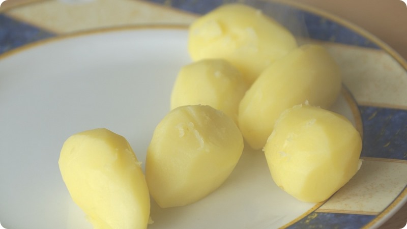 Mamma facciamo gli gnocchi: ricetta facile da fare (e riordinare dopo)