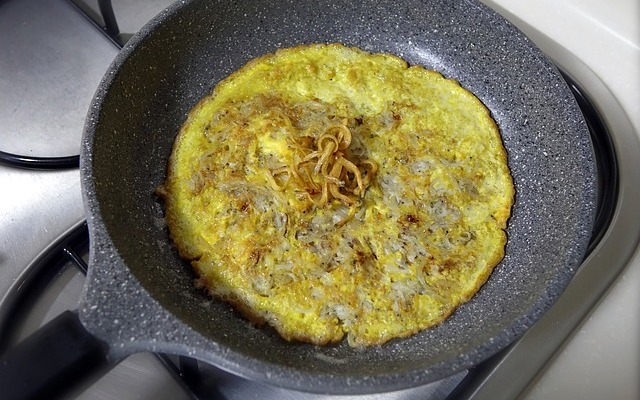 Ricette Veloci come fare la farifrittata perfetta con cipolle e non solo